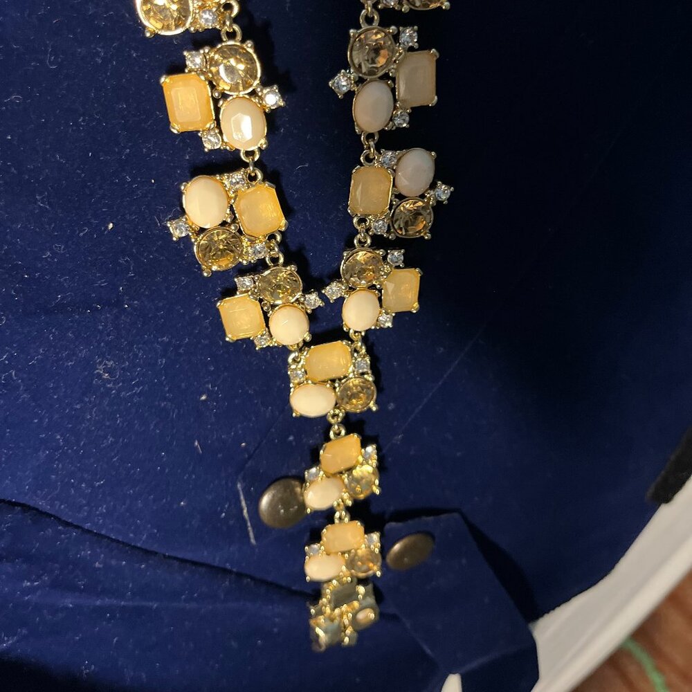 NWOT Long Statement Women Pendant/Necklace - Stones- Yellow-Natural Gold Tone